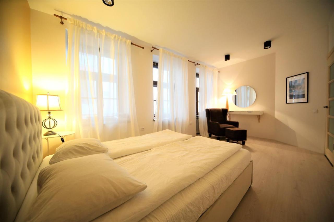 Old Town Apartments & ريغا المظهر الخارجي الصورة